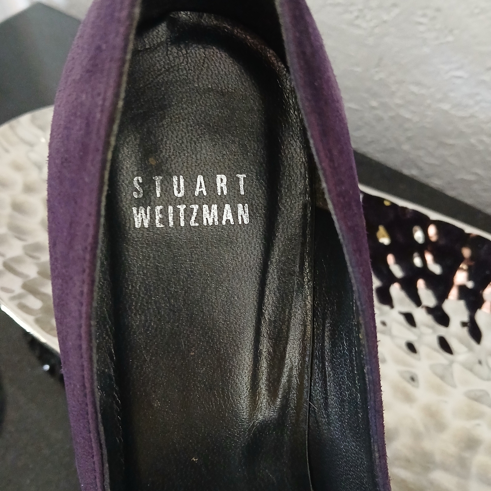 Stunning Purple Suede Bow Heels by Stuart Weitzman – Elegant Statement Pumps - Picture 15 of 16